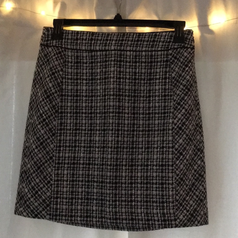 White House Black Market Tweed Pencil Skirt